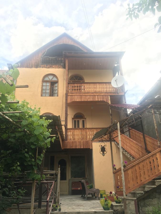 Areguni Guest House Дилиян Екстериор снимка